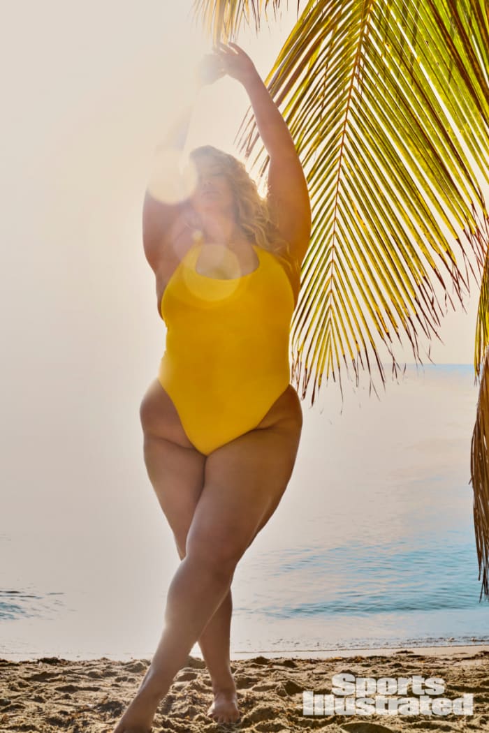 Hunter McGrady was photographed by Yu Tsai in Belize. Swimsuit by Andie. Earrings and necklace by Cleopatra’s Bling.